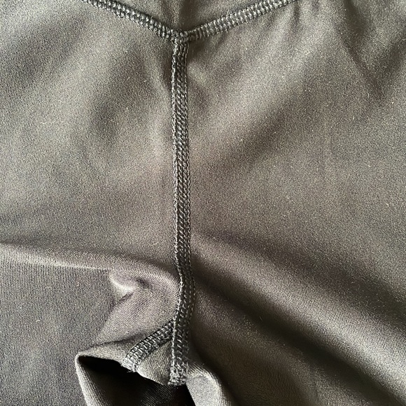 Eddie Bauer Cropped High Rise Legging Size Small - Picture 8 of 12